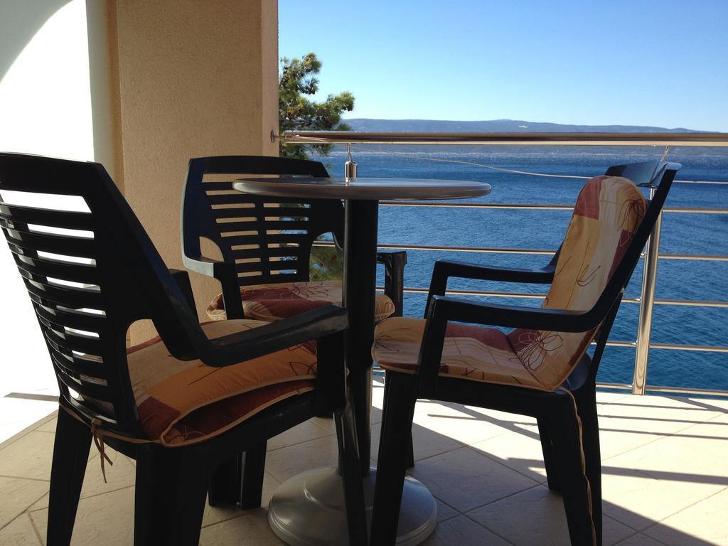 Apartments Villa Amalia Omiš Habitación foto