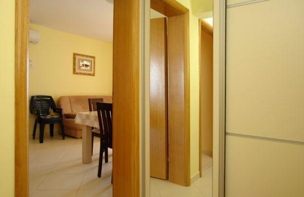 Apartments Villa Amalia Omiš Habitación foto